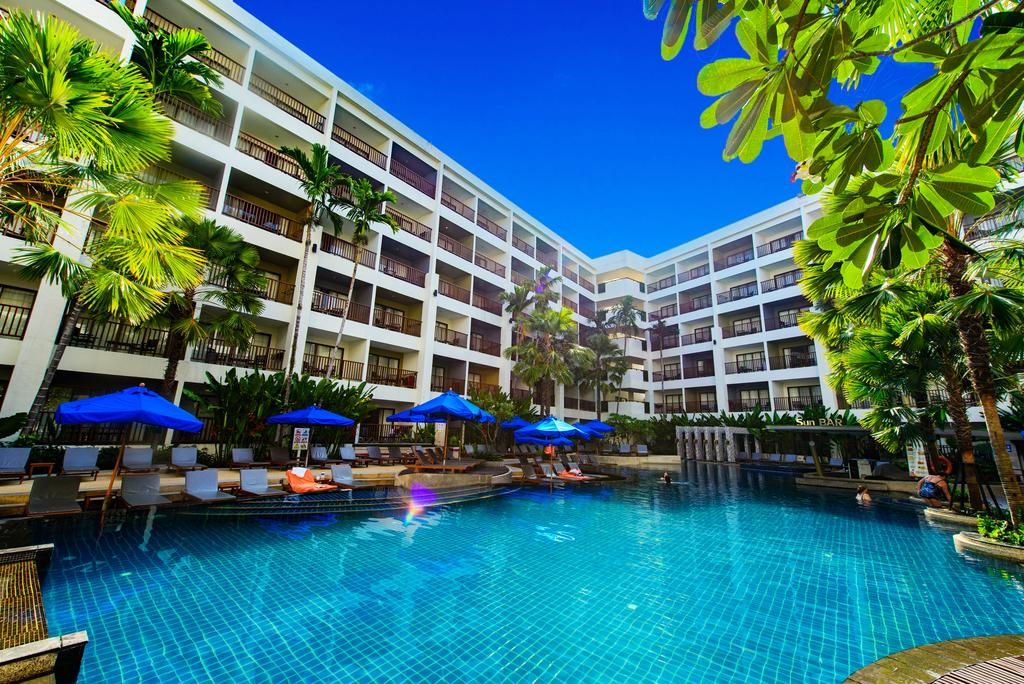 Four Factors to Consider When Booking a Family Hotel in Phuket ...